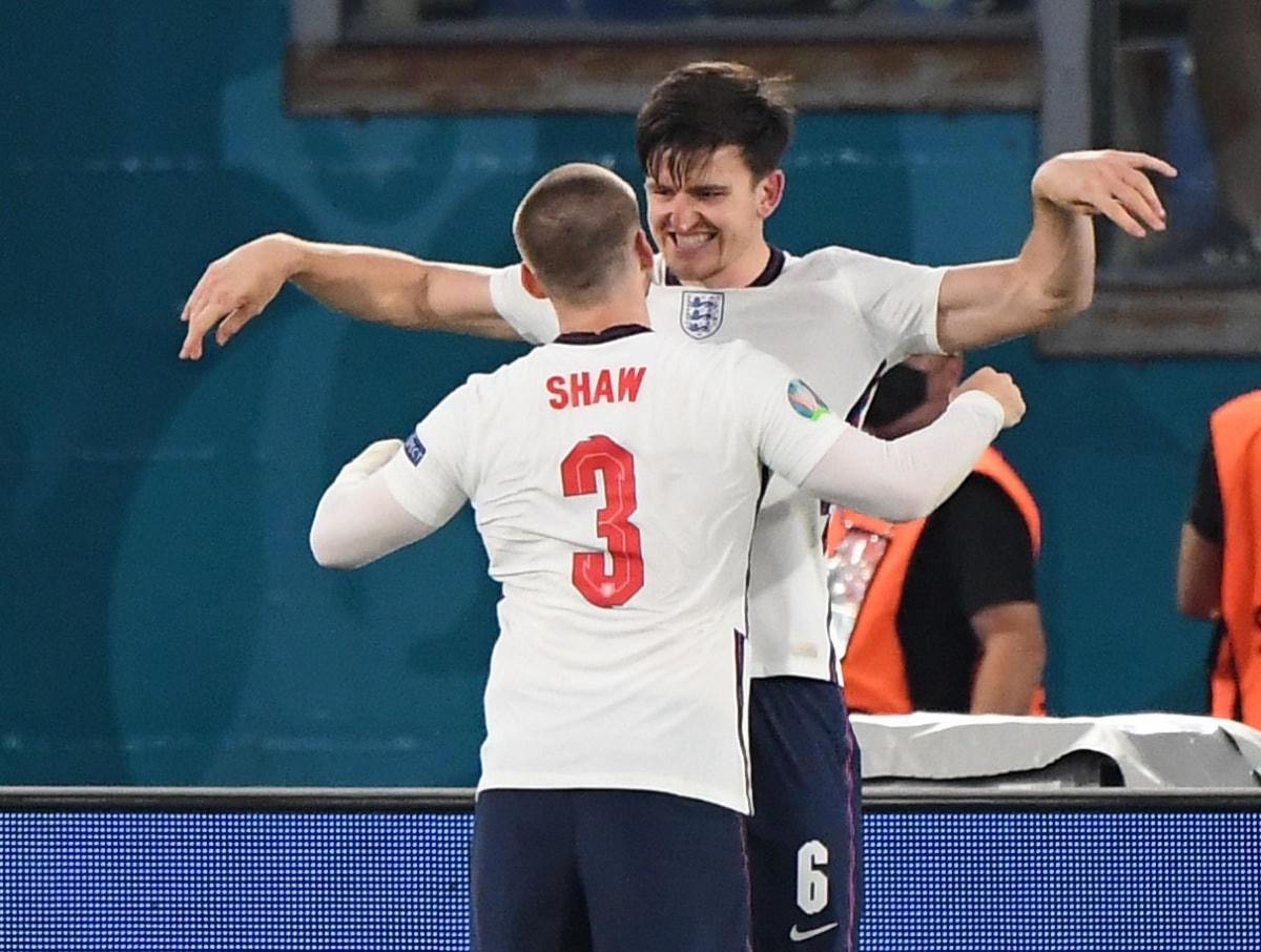 Luke Shaw đã có 2 pha kiến thiết cho đồng đội ghi bàn.