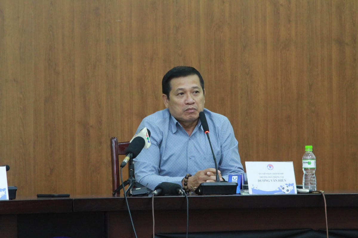 Trưởng ban Trọng tài Dương Văn Hiền. Ảnh Khánh Vy