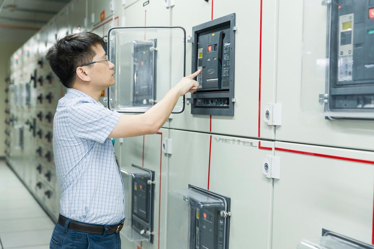 Giải pháp do kỹ sư Viettel hoàn toàn chủ động tự thiết kế, không thuê tư vấn quốc tế.