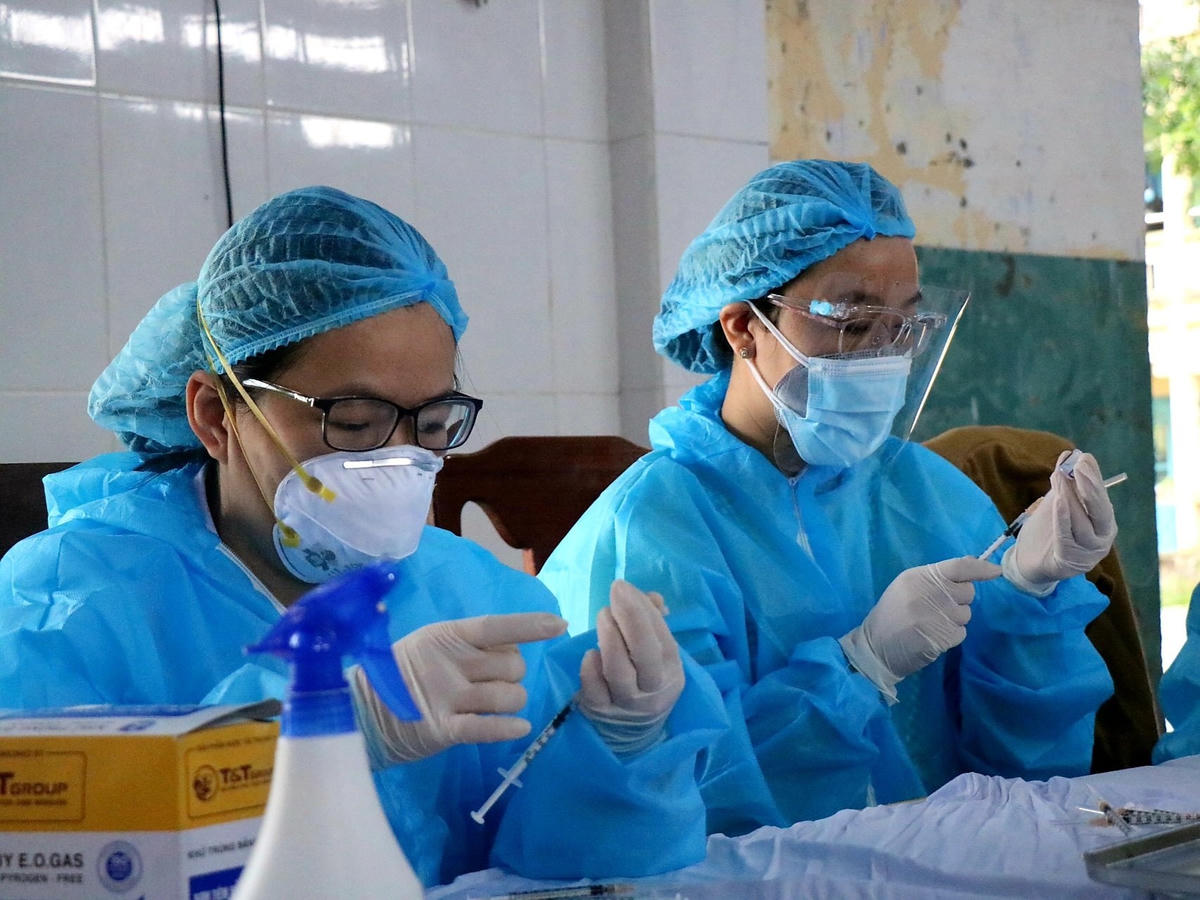 Kế hoạch tiêm mũi 1 bắt đầu từ cuối tháng 11/2021 tại các huyện, thị xã và thành phố Huế theo tiến độ cung ứng vaccine và tình hình dịch bệnh.