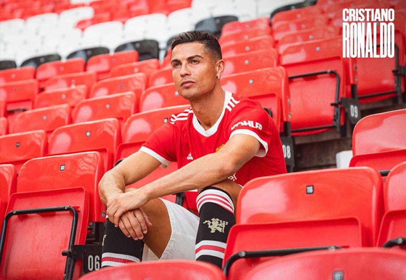 Nóng trận Ronaldo đá ra mắt MU: Bruno Fernandes ẩn ý chuyện đá phạt