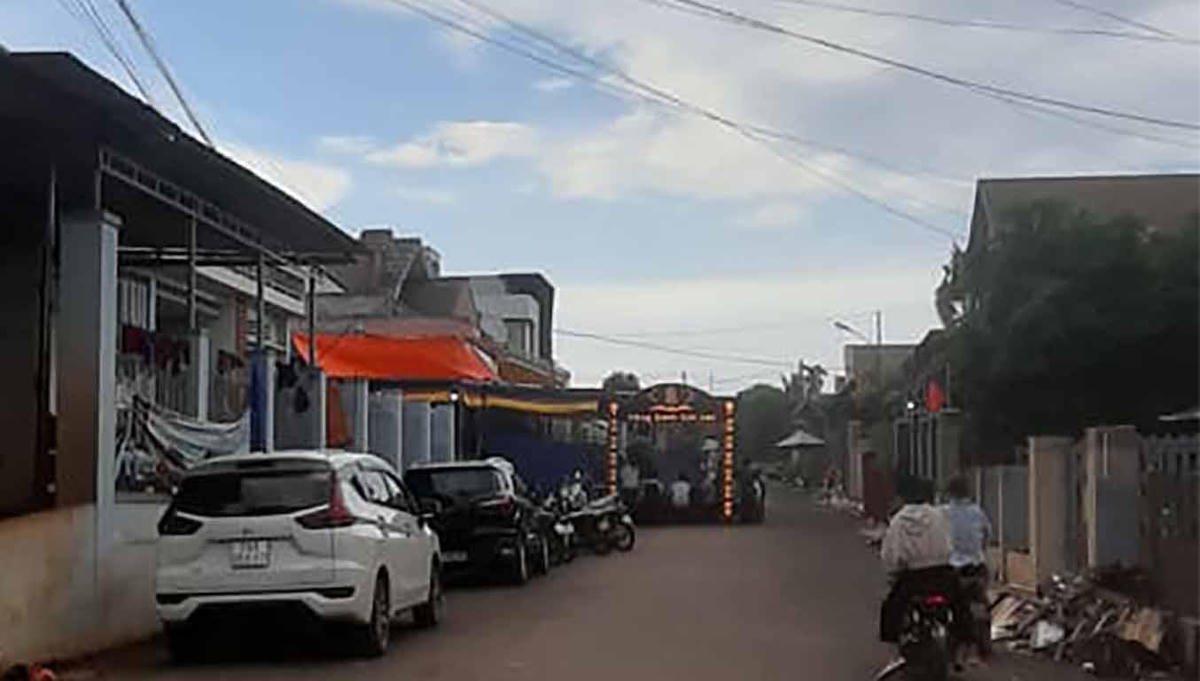 Gia đình tổ chức lo hậu sự cho nạn nhân.