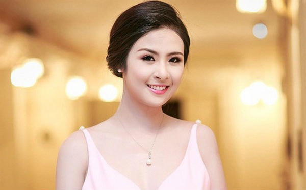 Ngọc Hân đăng quang cuộc thi nhan sắc. 