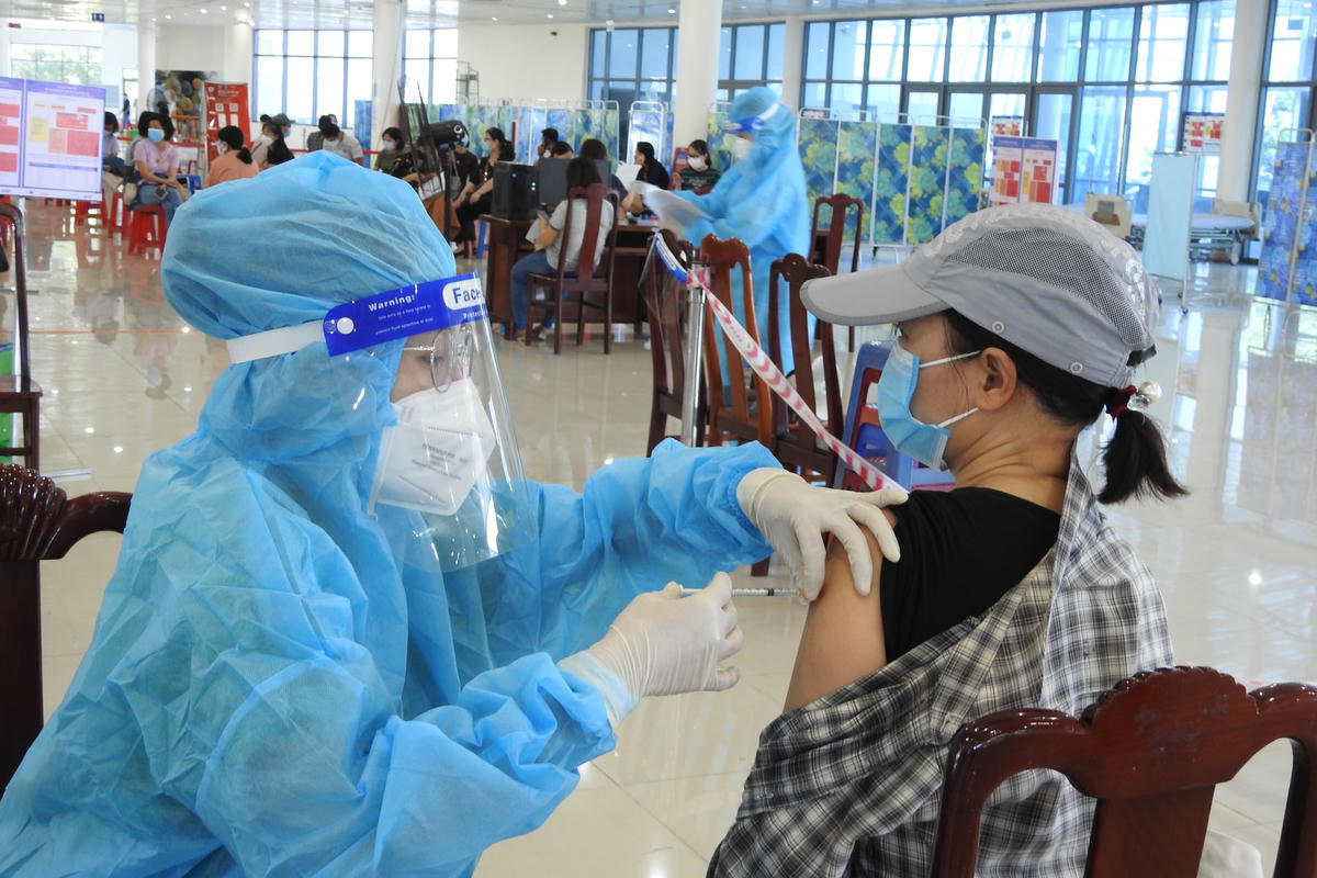 40.950 người được tiêm vaccine ngừa Covid-19 (mũi 1 và mũi 2) từ ngày 19 đến ngày 26/8.  Ảnh: Thanh Tùng.