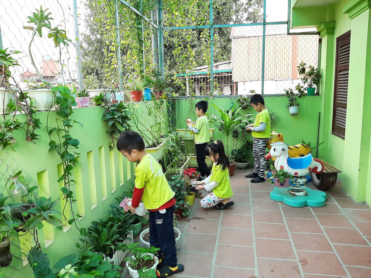 Học sinh với hoạt động trải nghiệm.