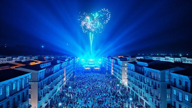 Khu đô thị Sun Grand City New An Thoi rực rỡ trong đại tiệc bắn pháo hoa chào mừng Phú Quốc lên thành phố