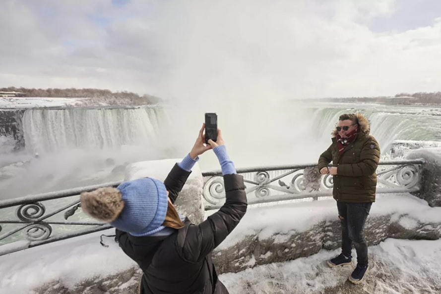 [ẢNH] Vẻ đẹp của thác Niagara vào mùa đông 