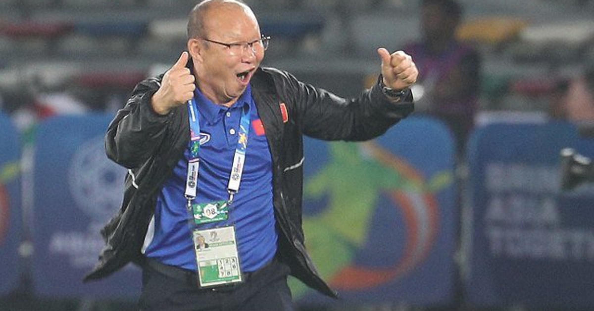 Thiếu Văn Hậu, HLV Park Hang Seo lo lắng trước vòng loại World Cup 2022