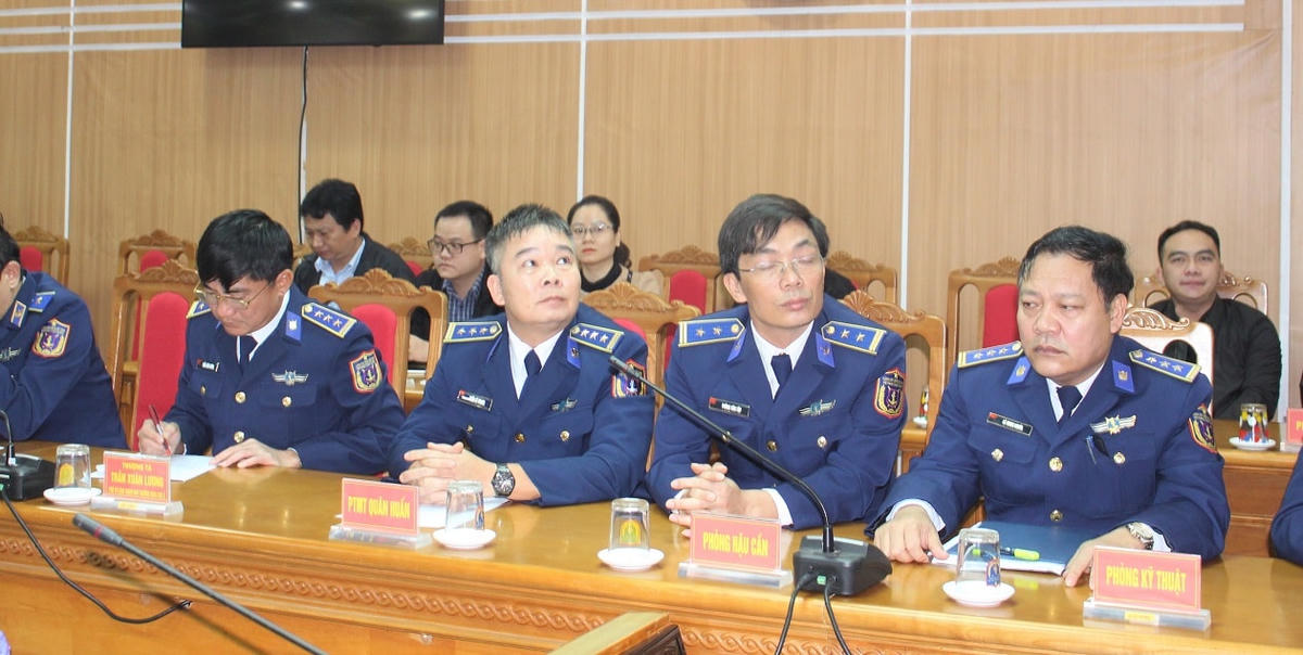 Các đại biểu tham dự buổi gặp mặt báo chí đầu năm 2021.