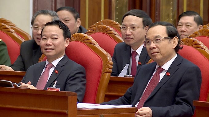 [ẢNH] Hội nghị lần thứ nhất Ban Chấp hành Trung ương khóa XIII