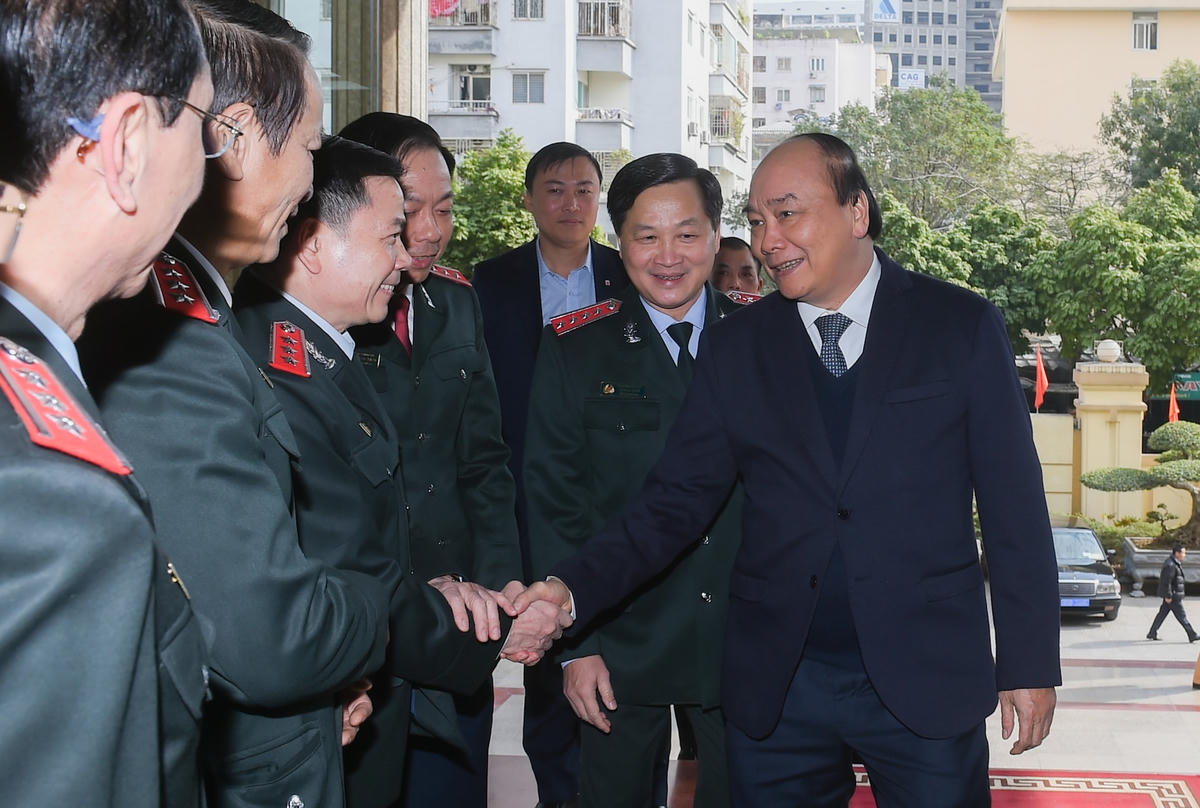 Thủ tướng Nguyễn Xuân Phúc với các đại biểu tham dự Hội nghị. Ảnh: VGP.