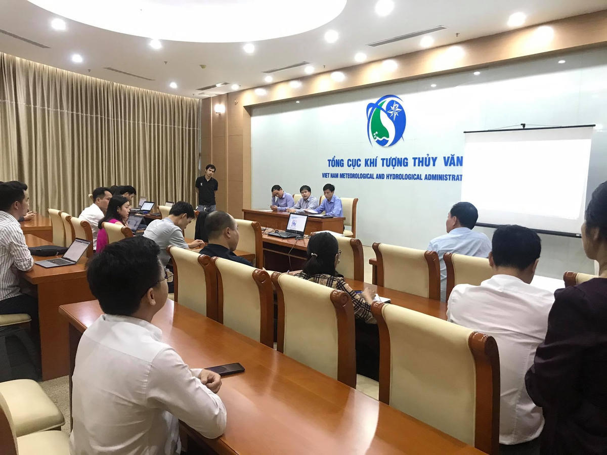 Trung tâm Dự báo KTTV quốc gia (Tổng cục KTTV) thông tin về cơn bão số 7