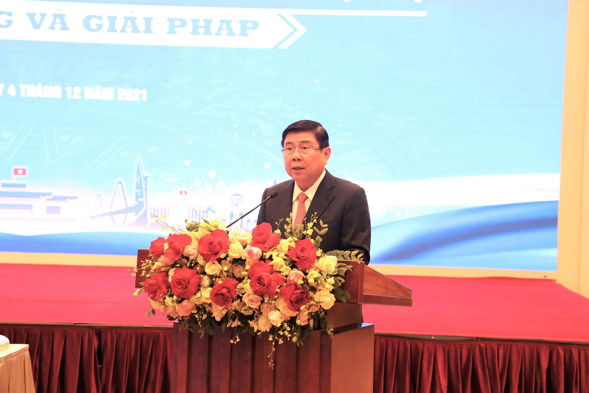 Phó Ban Kinh tế Trung ương Nguyễn Thành Phong phát biểu tại hội thảo
