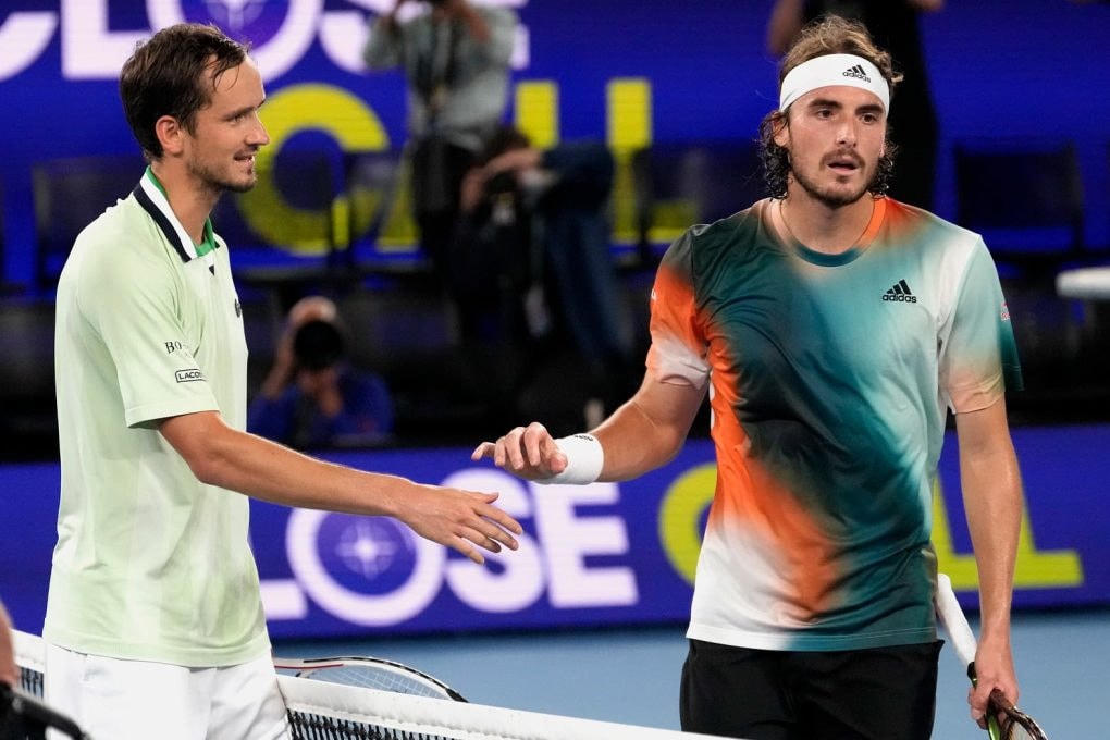 Medvedev có 39 điểm winner, gồm 13 cú ace trước khi hạ Tsitsipas. Ảnh: Fox