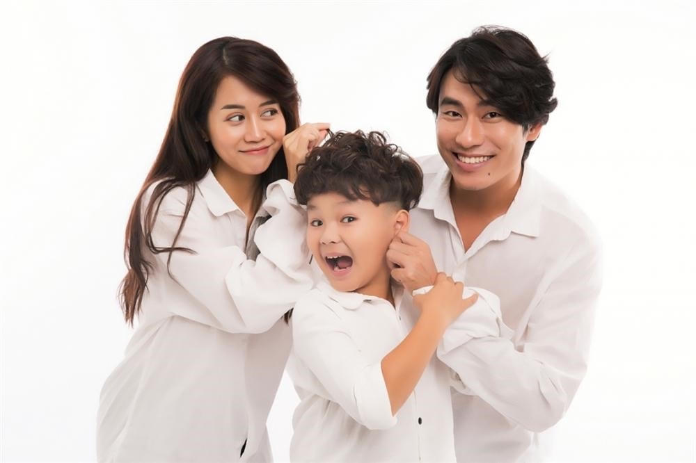 Nhiều bộ phim lao đao vì diễn viên vướng scandal.