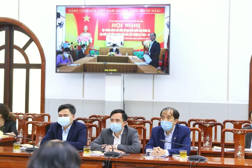 Các đại biểu dự Hội nghị.