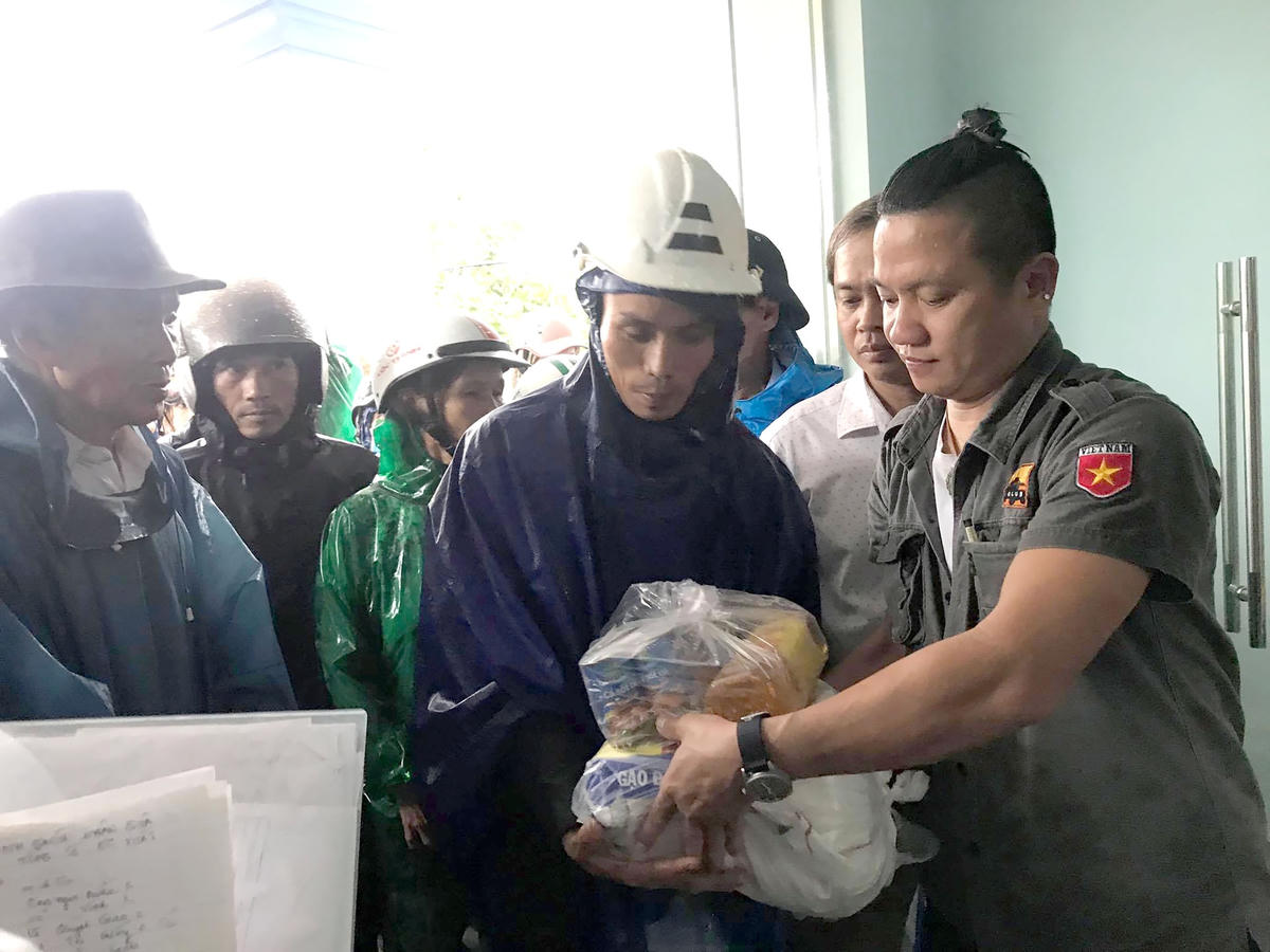 ‘Chỉ mong tâm mình đến được với người nghèo’