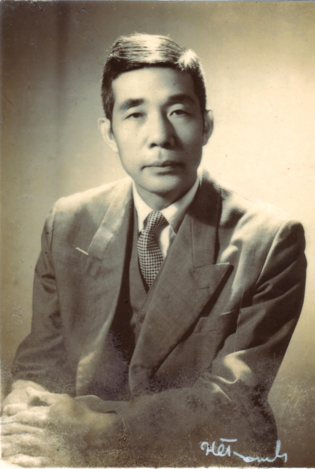 Nhà văn Nguyễn Huy Tưởng.  