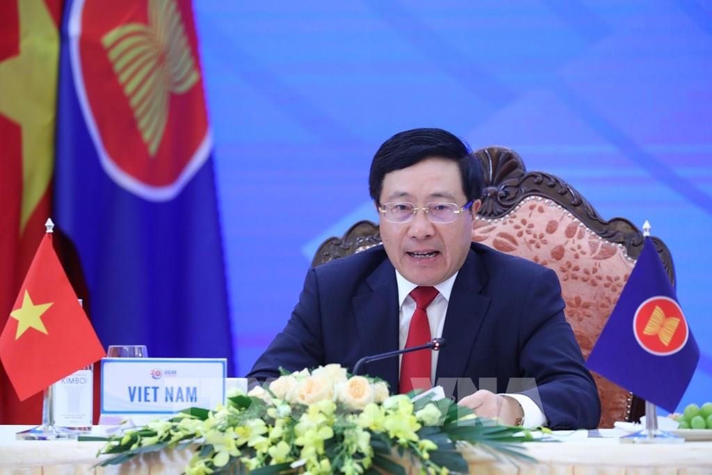 Phó Thủ tướng, Bộ trưởng Ngoại giao Phạm Bình Minh.