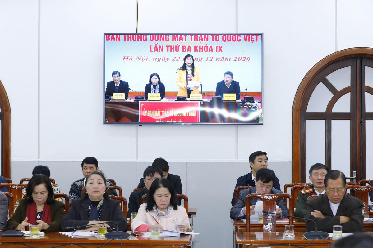 Khơi dậy lòng yêu nước, lòng tin của nhân dân với Đảng và Nhà nước