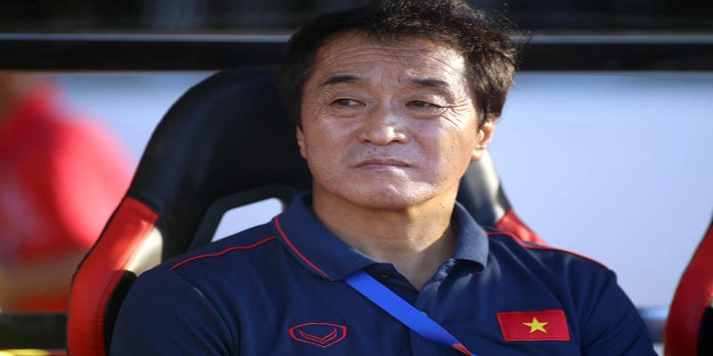 HLV Lee Young Jin.