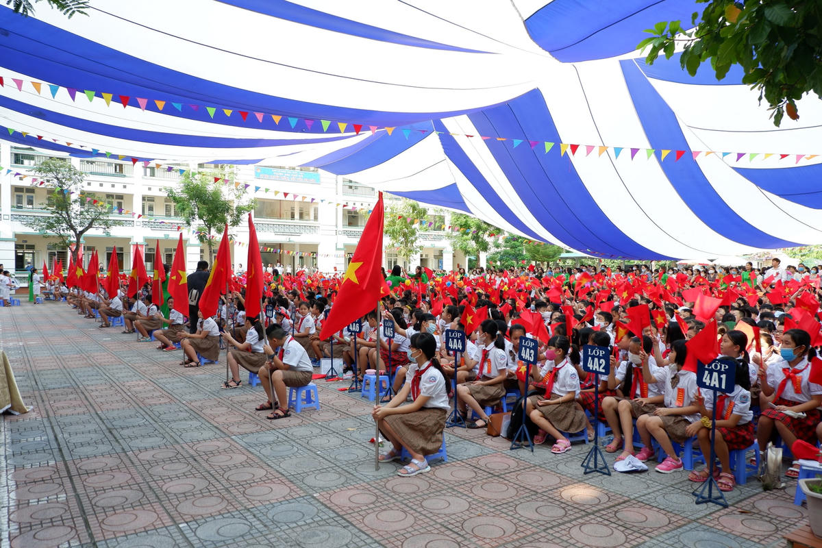 Các  địa phương linh hoạt trong tổ chức lễ khai giảng năm học mới (ảnh Minh Quang) 