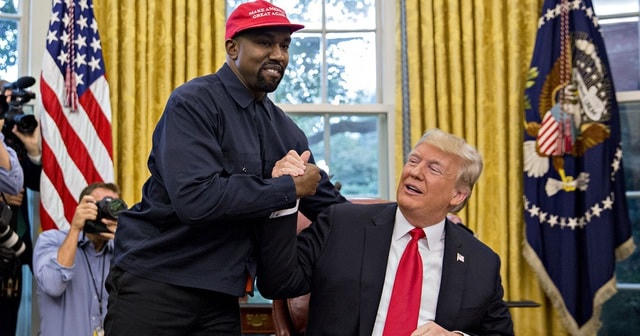 Tổng thống Mỹ Donald Trump và ca sĩ nổi tiếng Kanye West (Ảnh: Reuters).