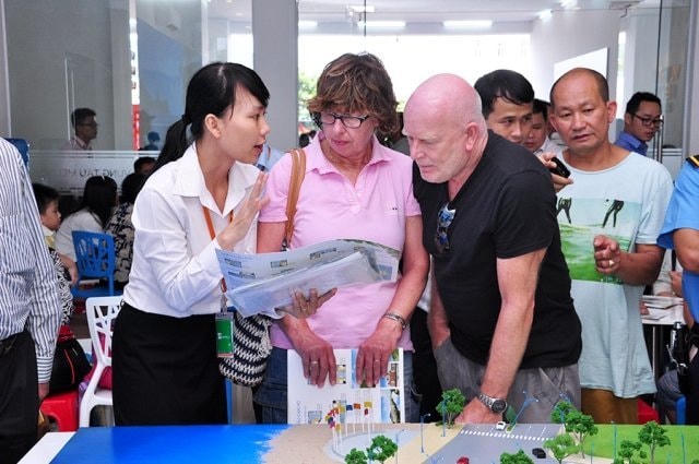 Việc người Mỹ đứng thứ 2 trong danh sách sở hữu nhà Việt Nam gây bất ngờ.