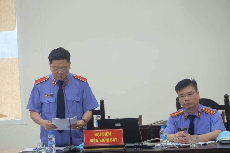 Đại diện VKSND TP Hà Nội tại phiên toà.