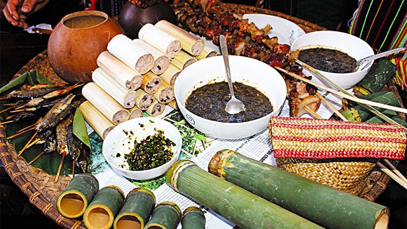 Canh thụt không chỉ là món ăn hàng ngày của đồng bào Mnông mà còn là đặc sản dùng để tiếp đãi khách quý.