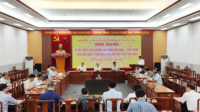 BẢN TIN MẶT TRẬN: 75 công trình, giải pháp tiêu biểu công bố trong Sách vàng Sáng tạo Việt Nam năm 2020