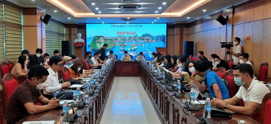 Tỉnh Quảng Ninh tổ chức họp báo công bố hàng loạt sự kiện chào mùa du lịch hè 2022.