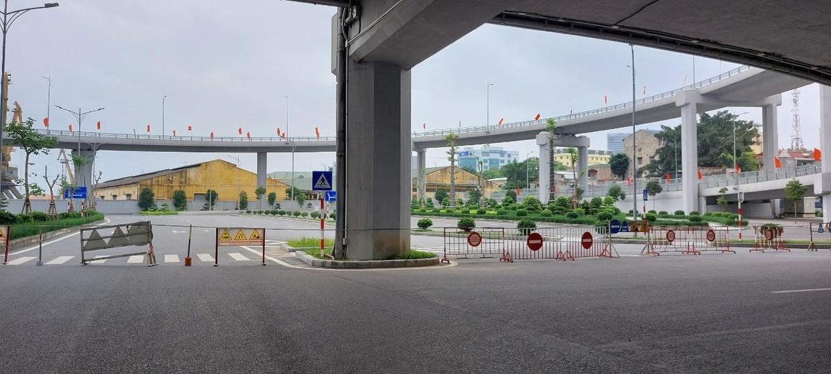 Tạm thời phong toả lưu thông qua cầu Hoàng Văn Thụ.