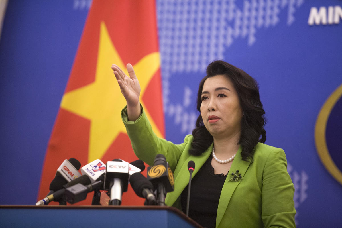 Người Phát ngôn Lê Thị Thu Hằng
