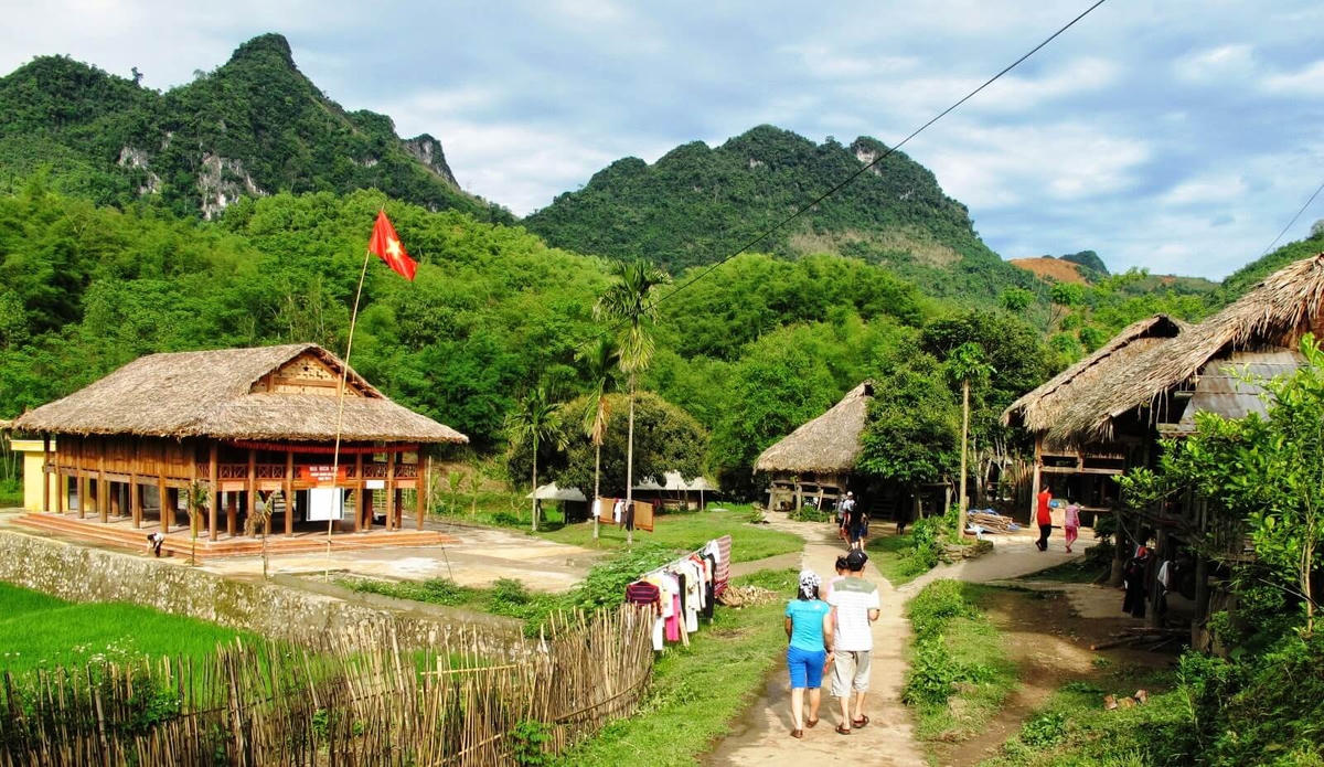 Khung cảnh bình yên tại những bản làng người dân tộc ở Mai Châu (Ảnh sưu tầm).