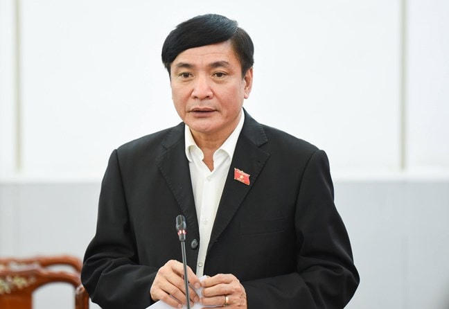 Tổng Thư ký Quốc hội, Chủ nhiệm Văn phòng Quốc hội Bùi Văn Cường phát biểu tại cuộc làm việc.