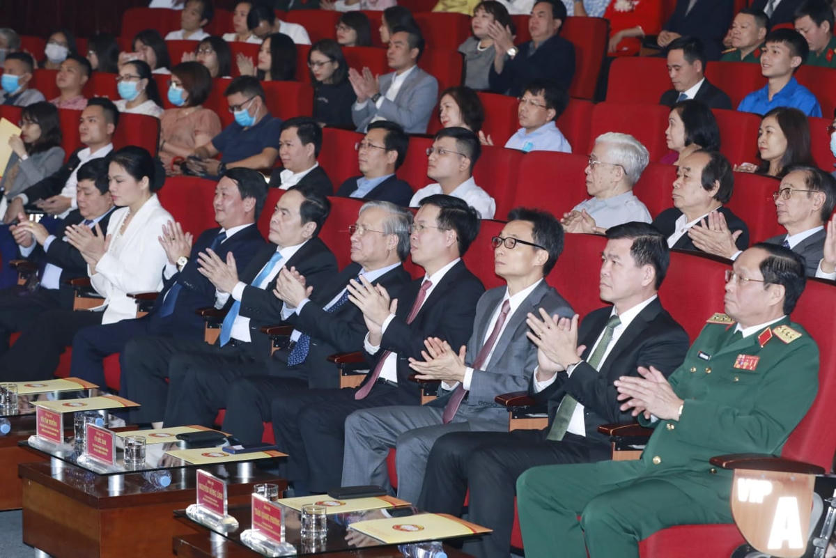 Các đại biểu tham dự Lễ trao giải. Ảnh: Quang Vinh.