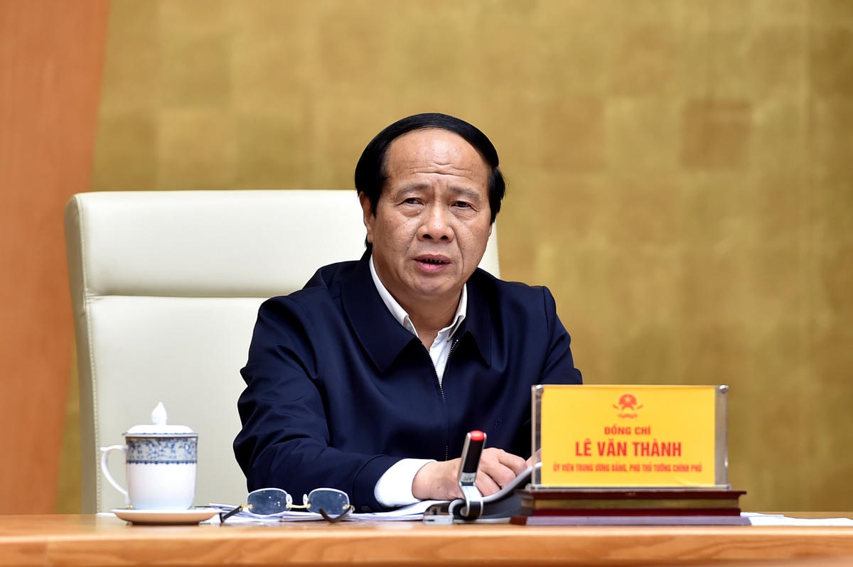 Phó Thủ tướng Lê Văn Thành chủ trì cuộc họp