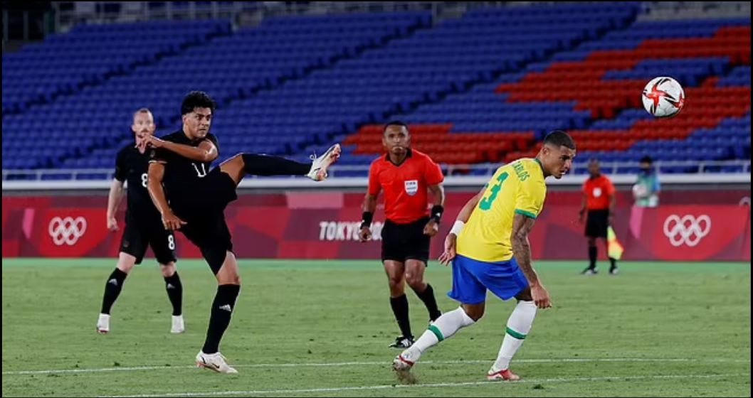Richarlison đi vào lịch sử sau cú hat-trick cho Olympic Brazil