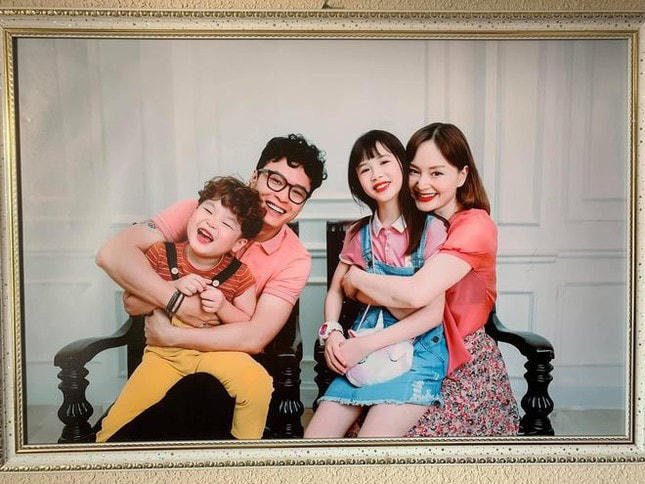 Bảo Liinh và Tuấn Phong trong hậu trường phim "Thương ngày nắng về".