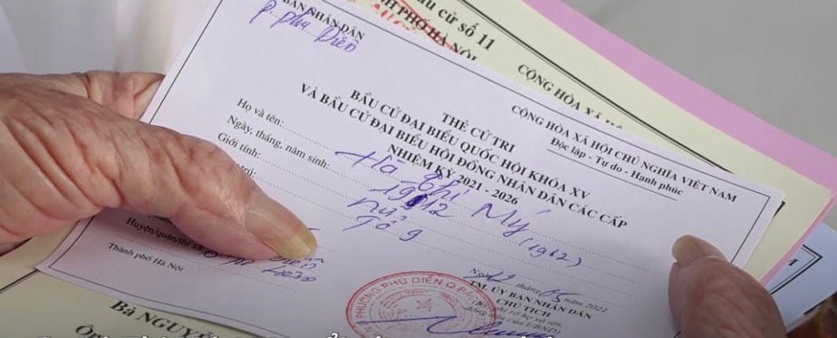 Lá phiếu đặc biệt của cử tri 109 tuổi. 