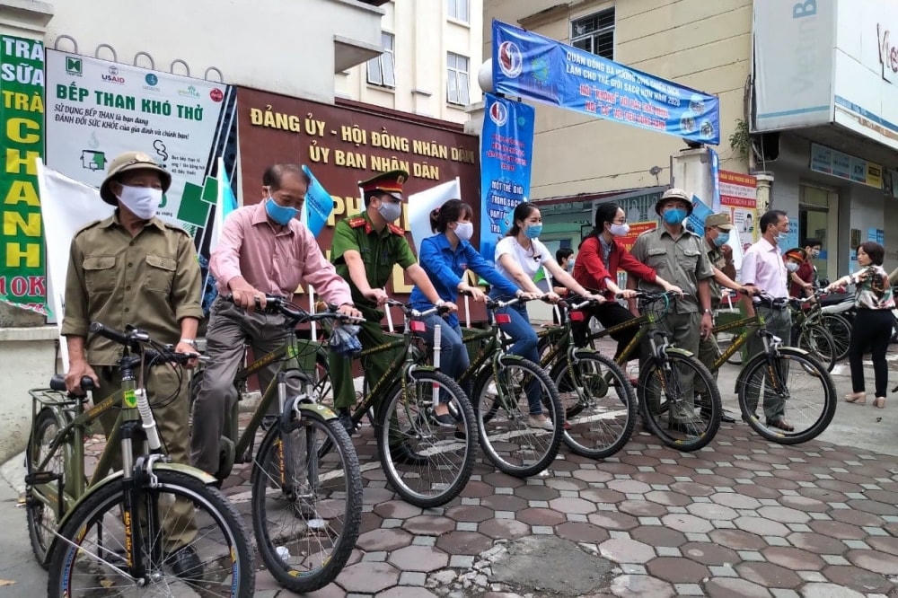 Phường Kim Liên hưởng ứng chiến dịch làm cho thế giới sạch hơn.