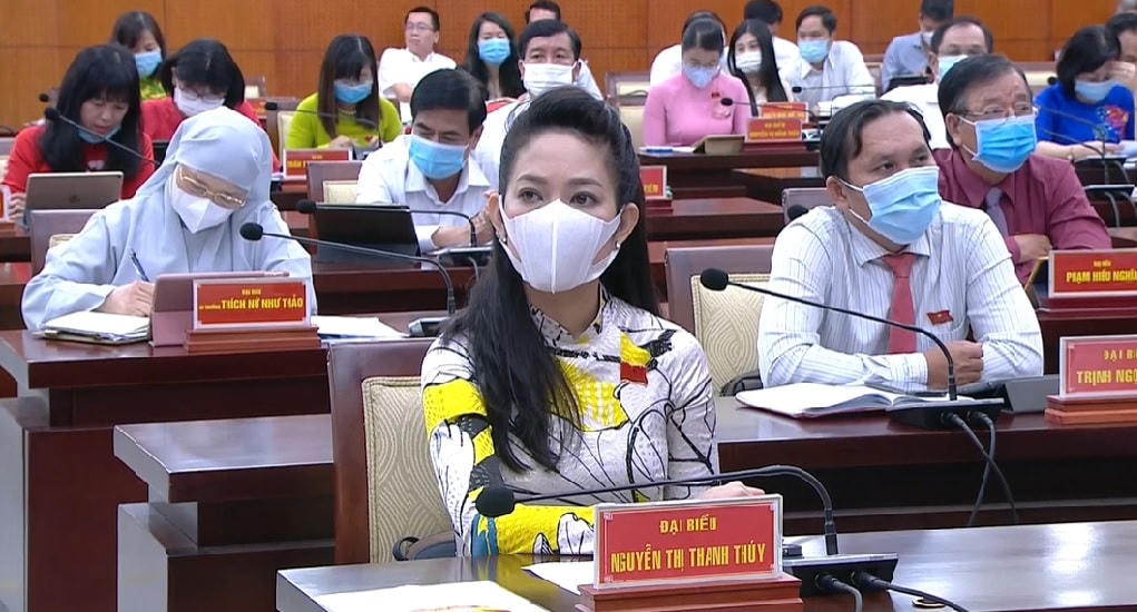 Các đại biểu tham dự kỳ họp 23 HĐND TPHCM khóa IX. Ảnh: Hồng Phúc.