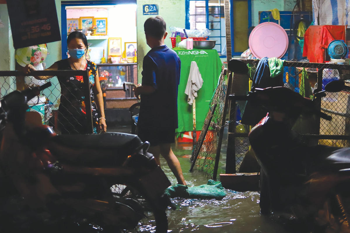 [ẢNH] Khổ vì triều cường