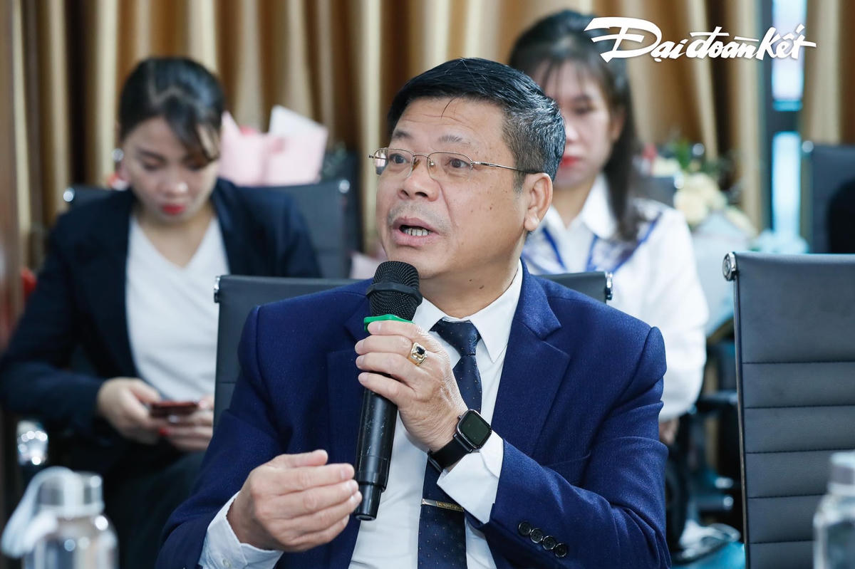 Chuyên gia tâm lý Đinh Đoàn. Ảnh: Quang Vinh. 