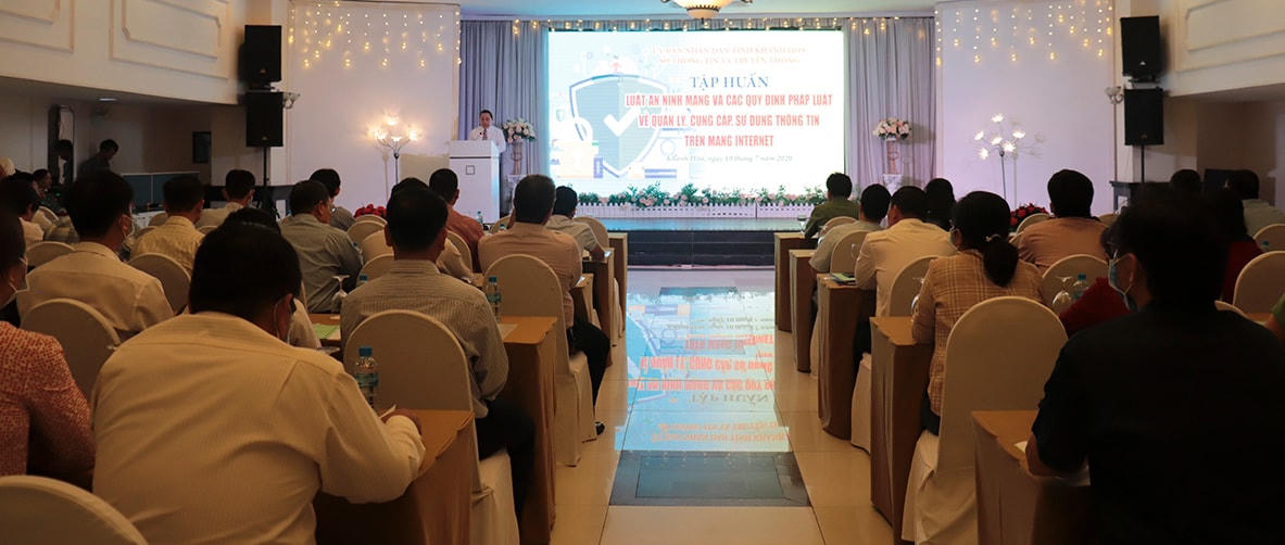 Quang cảnh lớp tập huấn.