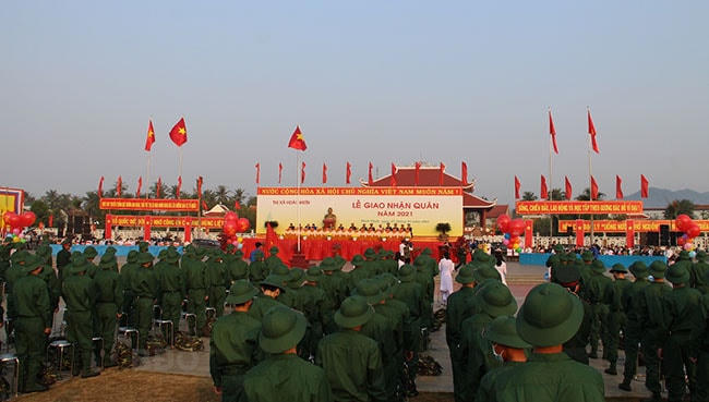 Lễ giao, nhận quân năm 2021 tại TX Hoài Nhơn, tỉnh Bình Định.