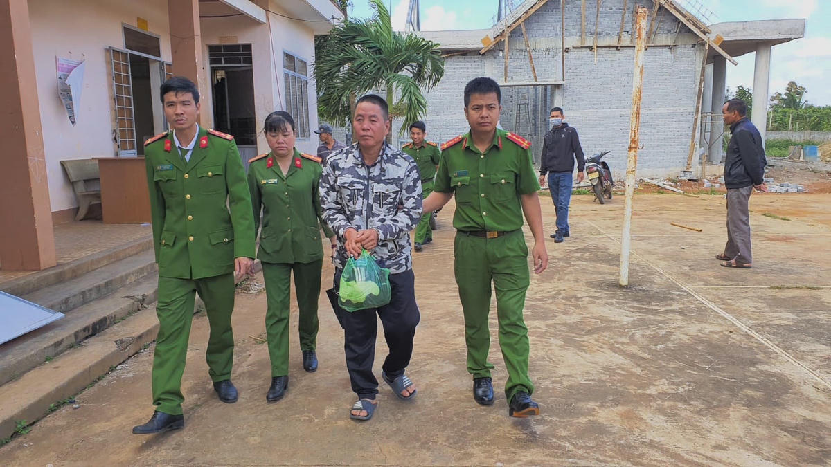 Đối tượng Nguyễn Đức Hiệp để điều tra về hành vi giết người.