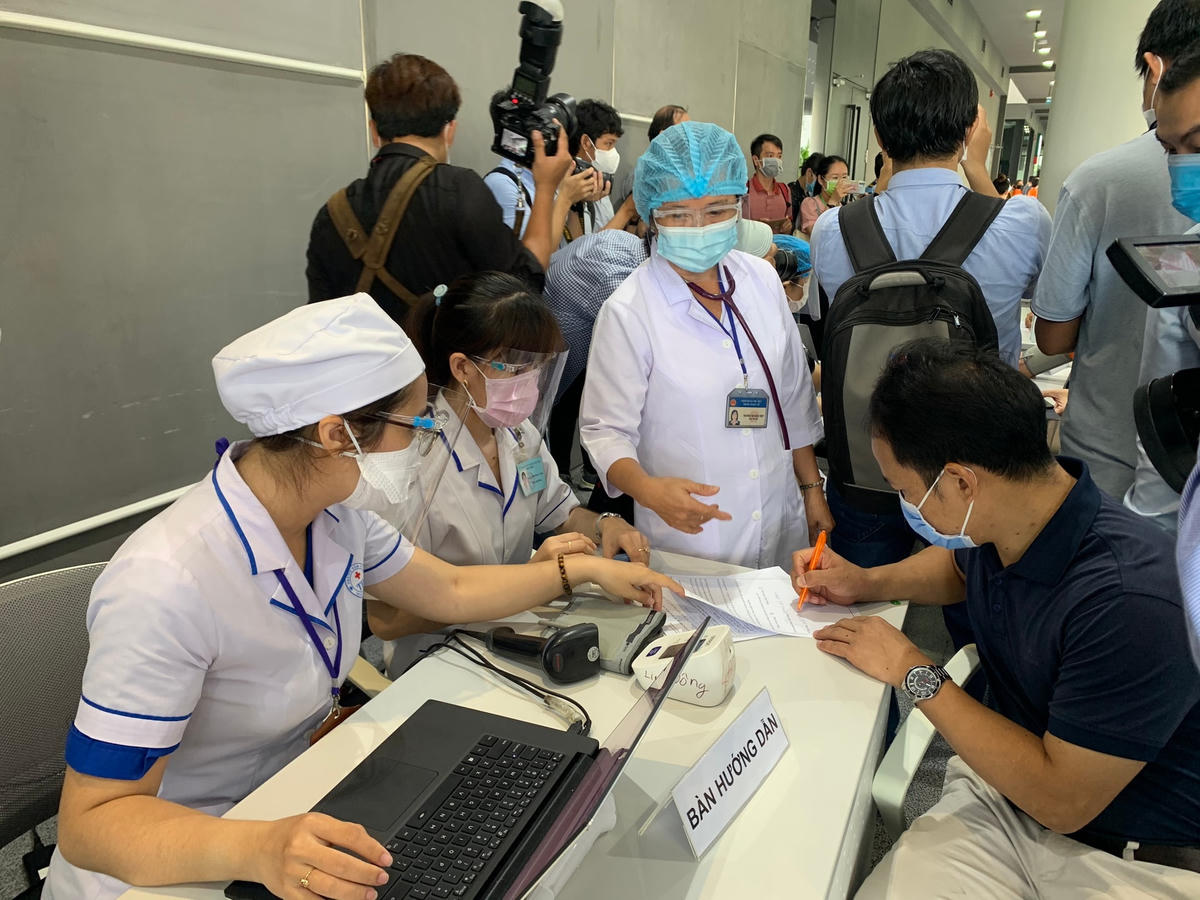 TP HCM dự định đổi mới công tác tiêm chủng vaccine Covid-19.
