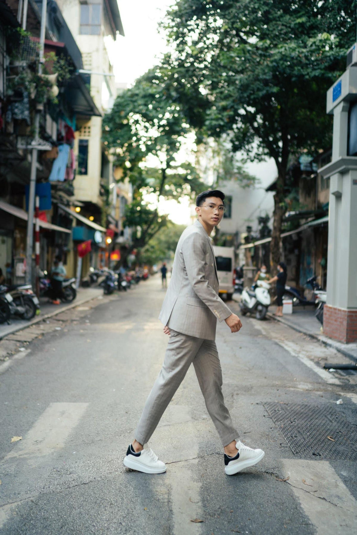 Cuối năm 2020, Đoàn Văn Hậu từng bị người hâm mộ phát hiện có tình cảm với Doãn Hải My, thí sinh dự thi Hoa hậu Việt Nam 2020.